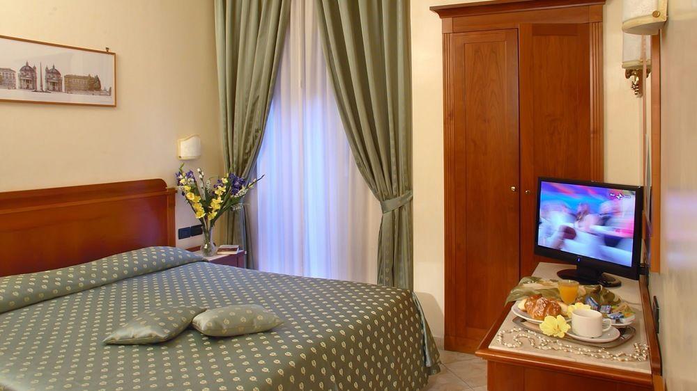 Hotel Smeraldo Roma Esterno foto