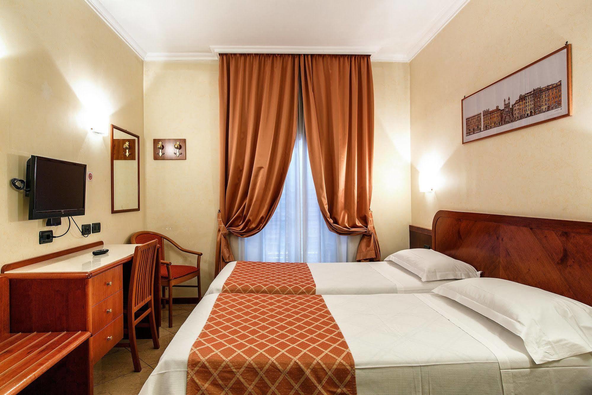 Hotel Smeraldo Roma Esterno foto